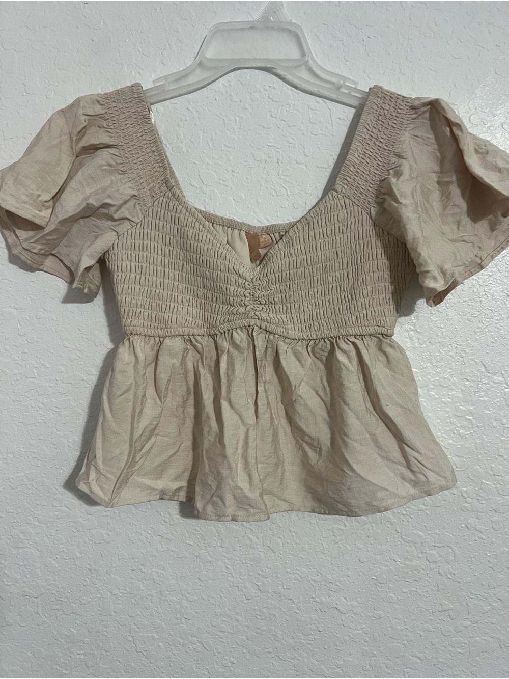 Evolutionary Beige Cropped Off Shoulders Short Sleeves Top Size S Ruffle #641